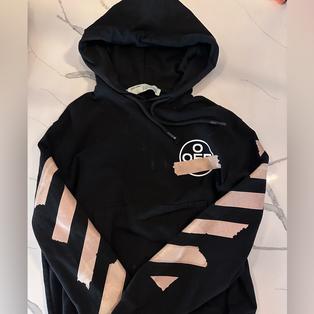 OFF WHITE hoodie. Barely worn.